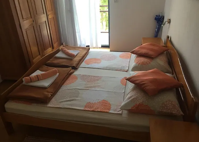 Area Simo 3* 波雷奇