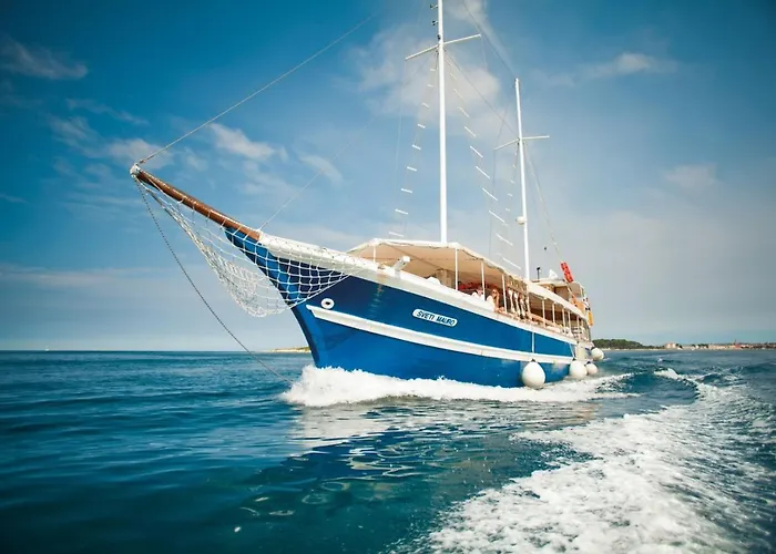 Area Simo 招待所 波雷奇