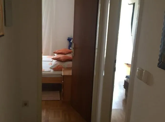 Area Simo Gæstehus 3*