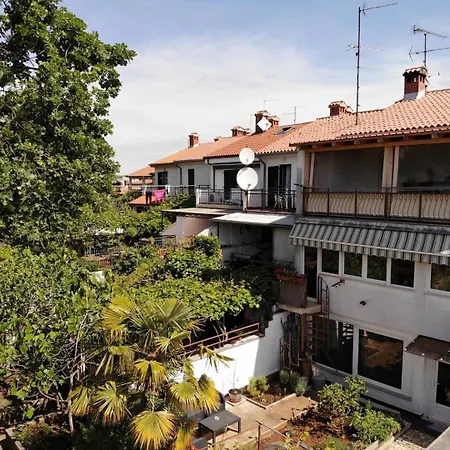 Πανσιόν Area Simo 3*