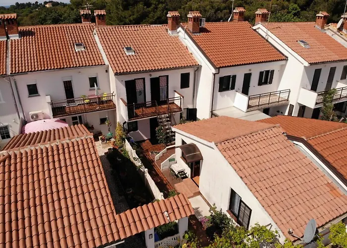 Πανσιόν Area Simo 3*