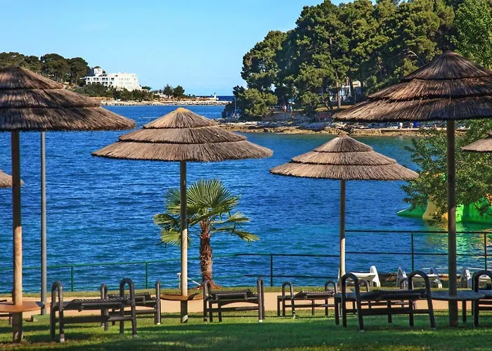 Area Simo Πανσιόν 3*