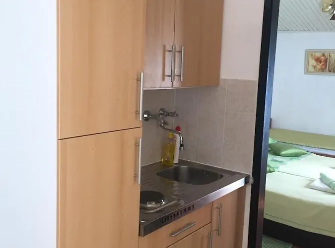 Πανσιόν Area Simo Πόρετς